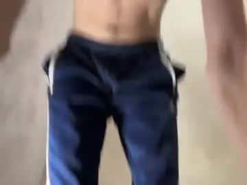 Chaturbate Live Sex Cam of liam_shadow