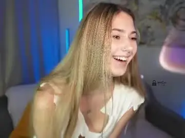 Chaturbate Live Sex Cam of lovelygracee