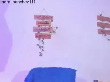 Chaturbate Adult Video Chat of alisiacollinsss