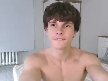 Chaturbate Free Live Porn of eric_crush
