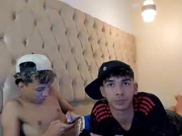 Chaturbate Watch Live Sex Cams of samir_19x