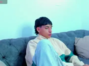 Chaturbate Live Sex Cam of kroywave