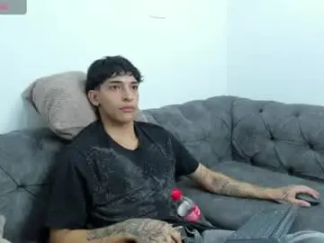 Chaturbate Free Porn Cam of kroywave