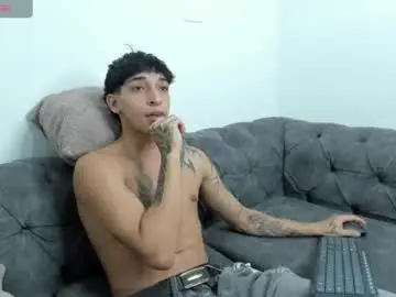 Chaturbate Sex Chat of kroywave