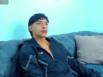 Chaturbate Best live sex cam show of kroywave