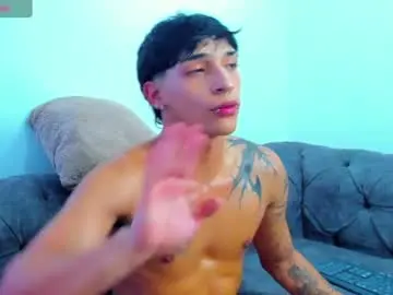 Chaturbate Free Porn Cam of kroywave