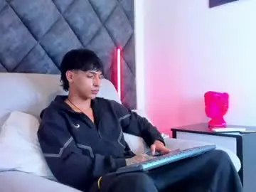 Chaturbate Sex Chat of kroywave