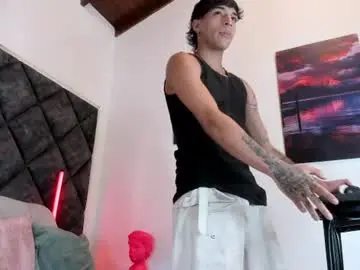 Chaturbate Live Sex Cam of kroywave