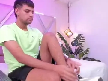 Chaturbate Watch Live Sex Cams of clarentz_baileys