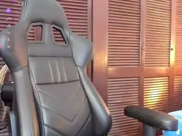 Chaturbate Live Sex of maskedgirl01