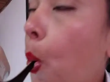 Chaturbate Sex Chat of clovermiller