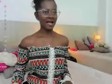 Chaturbate Live Sex Cam of mara_sinclair