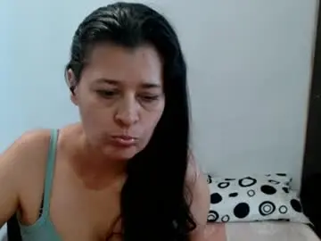 Chaturbate Best live sex cam show of adriana_milf