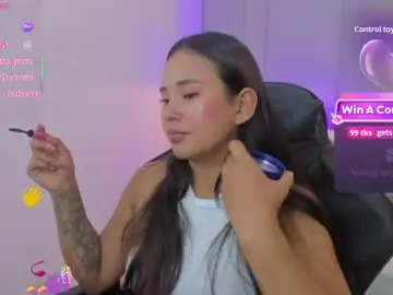 Chaturbate Free Porn Cam of isabella_florez22