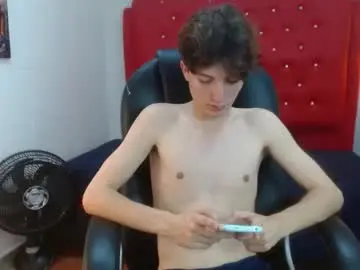 Chaturbate Live Sex Cam of marcoviolet