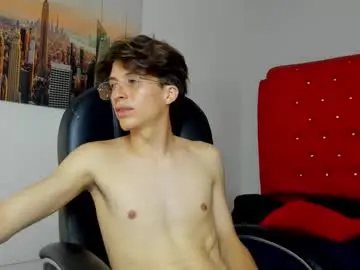 Chaturbate Live Sex Cam of marcoviolet