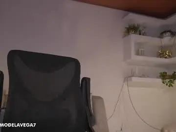 Chaturbate Watch Live Sex Cams of maximohoot