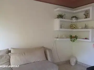 Chaturbate Free Live Porn of maximohoot
