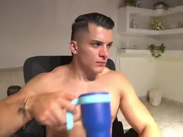 Chaturbate Live Porn of maximohoot