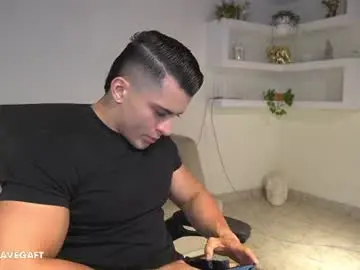 Chaturbate Free Porn Cam of maximohoot