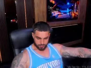 Chaturbate Live Sex Cam of mrkarlhot99