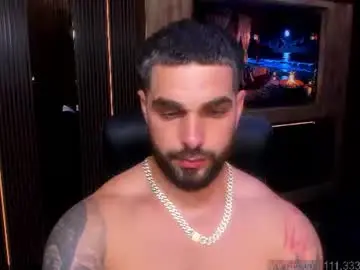 Chaturbate Live Porn of mrkarlhot99
