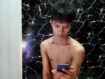 Chaturbate Live Sex Cam of urtwink_jm