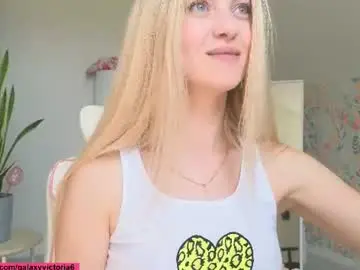 Chaturbate Live Sex Cam of brilliantvictoria