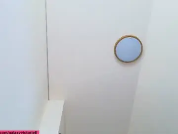 Chaturbate Live Porn of brilliantvictoria