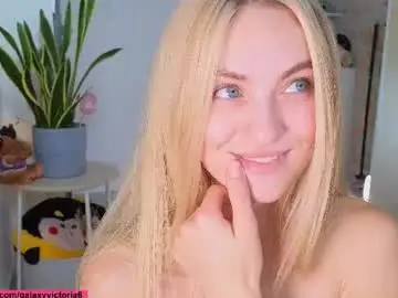 Chaturbate Live Sex Cam of brilliantvictoria