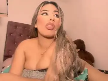 Chaturbate Adult Webcams of molly_and_paul