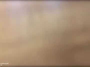 Chaturbate Live Sex Cam of honey_sunshine