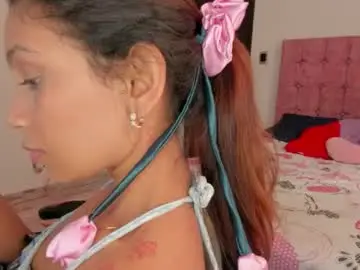 Chaturbate Adult Webcam of cora22_