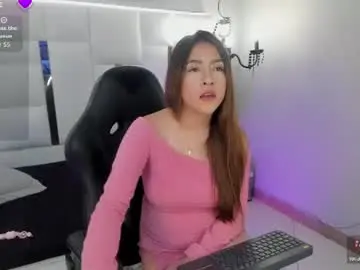Chaturbate Nude Webcam of magic_miaa