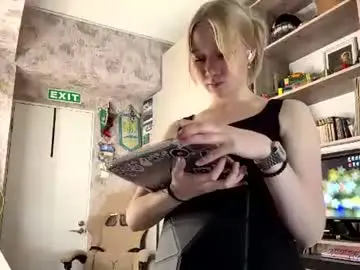 Chaturbate Live Porn of hilarianimocks