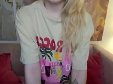 Chaturbate Nude Webcam of camilladreamer