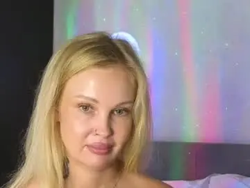 Chaturbate Live Sex Cam of larine_morgan