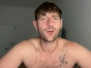 Chaturbate Live Sex Cam of lukegunn22