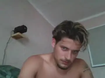 Chaturbate Best live sex cam show of roberto_twink1