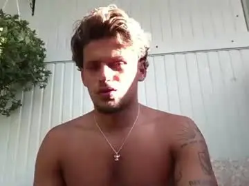 Chaturbate Adult Webcam of roberto_twink1