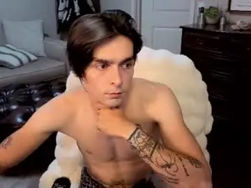 Chaturbate Watch Live Sex Cams of str8whiteboy21
