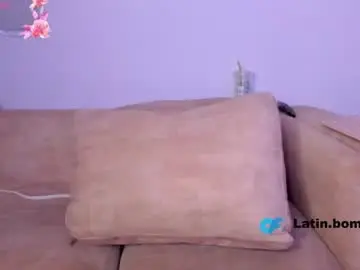 Chaturbate Watch Live Sex Cams of cute_molly18