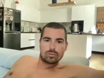 Chaturbate Free Live Porn of kevinpillobello