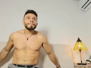 Chaturbate Best live sex cam show of mateo_vega_