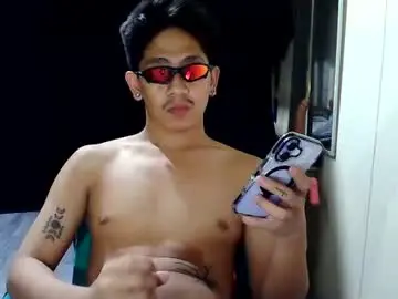 Chaturbate Watch Live Sex Cams of silkspider_210802