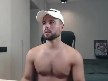 Chaturbate Best live sex cam show of sandro_best