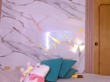 Chaturbate Live Sex of w_kittycat
