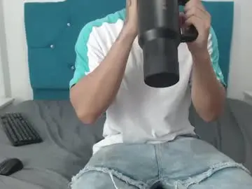 Chaturbate Live Sex of aleex_adams