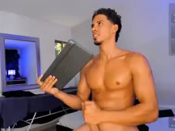 Chaturbate Best live sex cam show of massagem_spa