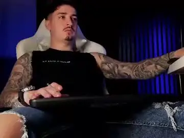 Chaturbate Live Sex Cam of matt_thestud